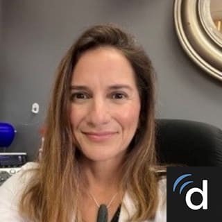 Juliana (Casillas) Almanza, Family Nurse Practitioner, Long Beach, CA