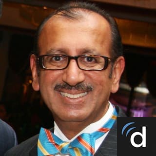 Maqsood Valliani, MD