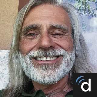 Gordon Labedz, MD, Family Medicine, Wailuku, HI