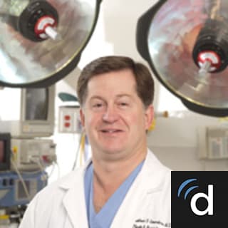 Jonathan Saunders, MD