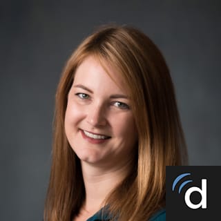 Ashley Bloom, MD, Family Medicine, Lawrence, KS