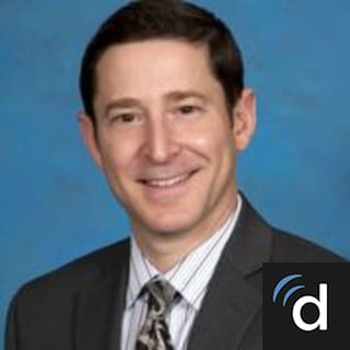Daniel Pluznik, MD