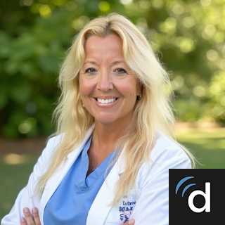 Dominique Meyer, Family Nurse Practitioner, Englewood, FL
