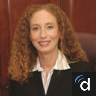 Leonor Santos, MD
