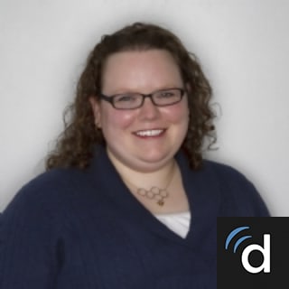 Sara Bush, MD, Family Medicine, Fayetteville, TN
