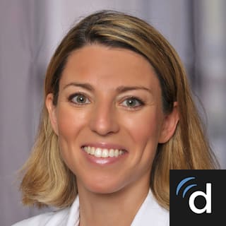 Ana Suelves Cogollos, MD