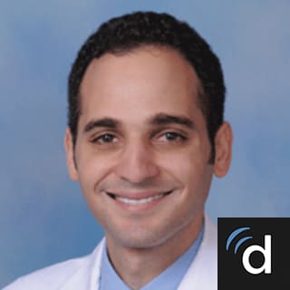 Ivan Carreras, MD, Internal Medicine, Hialeah, FL