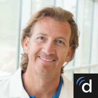 Eduardo Piqueras, MD