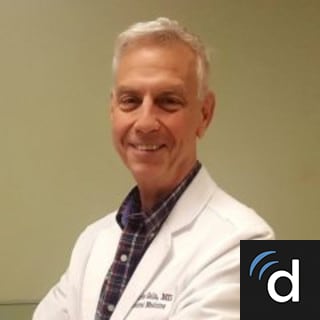 Charles Gelia, MD, Internal Medicine, Buffalo, NY