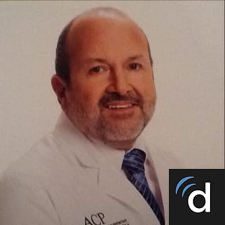 Jose Ayala, MD, Internal Medicine, Bayamon, PR