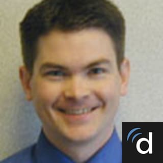 Garrett Trobec, MD, Family Medicine, Shoreview, MN