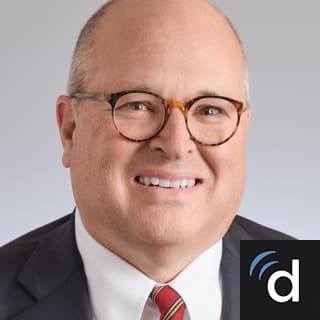 Robert Macarthur Jr., MD, Internal Medicine, Boston, MA