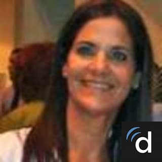 Maria Salado, Internal Medicine, North Miami Beach, FL