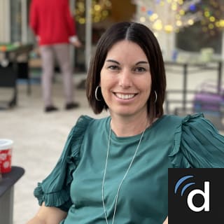 Jennifer Castilloux, DO, Internal Medicine, Opa-locka, FL