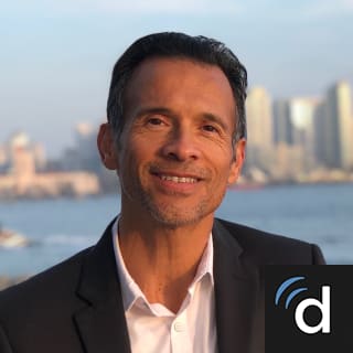 Steven Santoyo, MD, Family Medicine, Chula Vista, CA