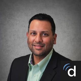 Omar Khokhar, MD, Gastroenterology, Bloomington, IL