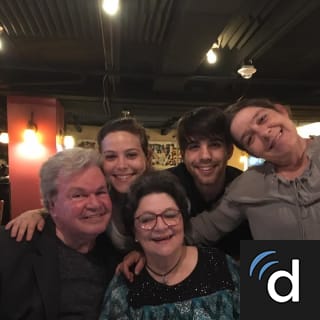 Tulia (Vidal) Benazet, MD, Family Medicine, Miami, FL