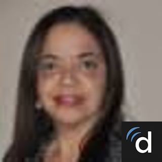 Veassa Johnson, MD, Internal Medicine, Harbor City, CA