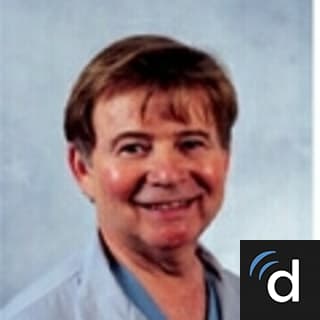 Charles Kanakis, MD