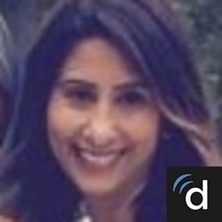 Farha (Khan) Tokarz, MD
