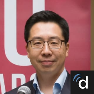 Davis Yang, MD, Family Medicine, Berwyn, IL