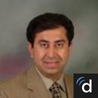 Versi Aruwani, MD, Internal Medicine, Franklin, NC