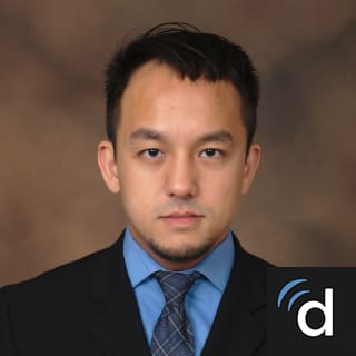 Adrian Azarraga, MD, Internal Medicine, Teaneck, NJ