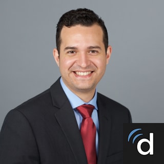 Richard Vilchez, MD, Internal Medicine, Naples, FL