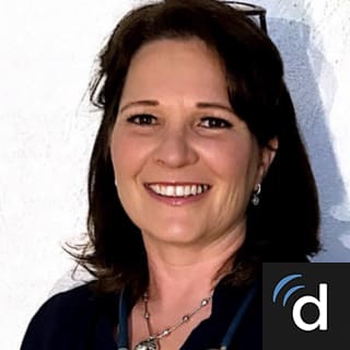 Juliana Cruz, Family Nurse Practitioner, Allen, TX