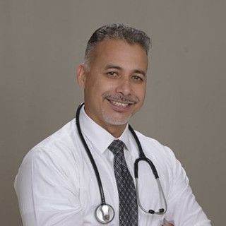 Edgar Gonzalez, PA, Internal Medicine, Huntington Park, CA