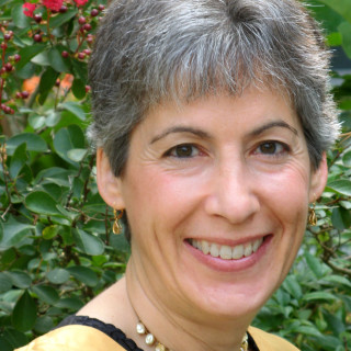 Elizabeth Holt, MD