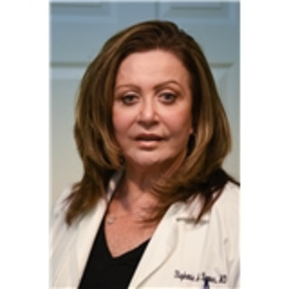 Stephanie Bayner, MD